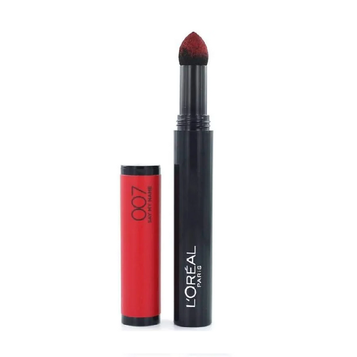 L'Oréal Matte Max Lipstick in shade 07 Say My Name with rich color and a smooth matte finish.