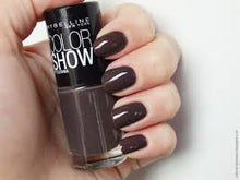 Maybelline Color Show Nail Polish shade 549 Midnight Taupe delivering rich taupe color with a high-shine, chip-resistant finish.