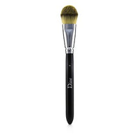 Dior Backstage Light Coverage Fluid Foundation Brush 11 - 8COM STORES